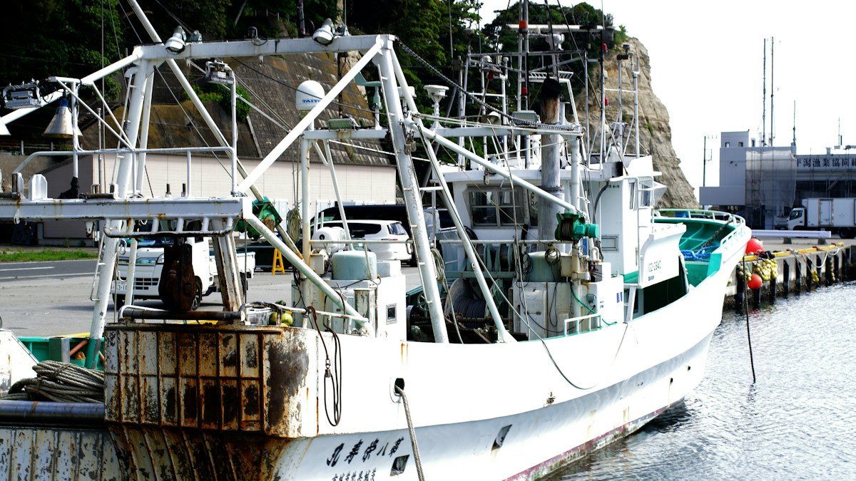 2026 10 02 fisherman salary low reasons h2 02